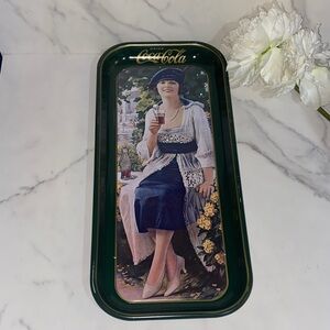 1983 Coca-Cola Dark Green and Gold Antique Style Serving Tray